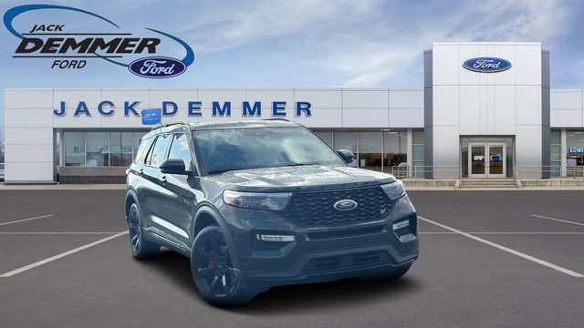 2023 Ford Explorer SUV 
