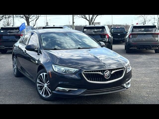 Certified 2018 Buick Regal Sportback Essence with VIN W04GP6SX4J1116394 for sale in Wayne, MI