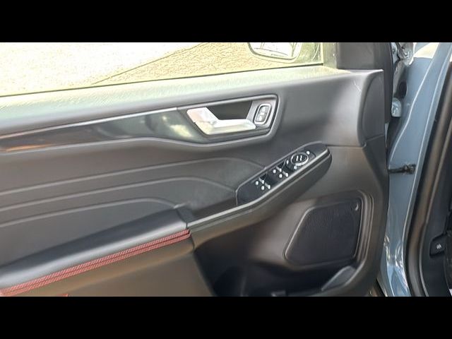 2024 Ford Escape ST-Line - Photo 9