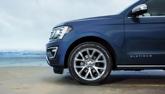 Finance a 2019 Ford Expedition from Jack Demmer Ford near Plymouth, MI