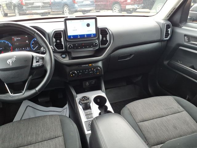 Photo 10