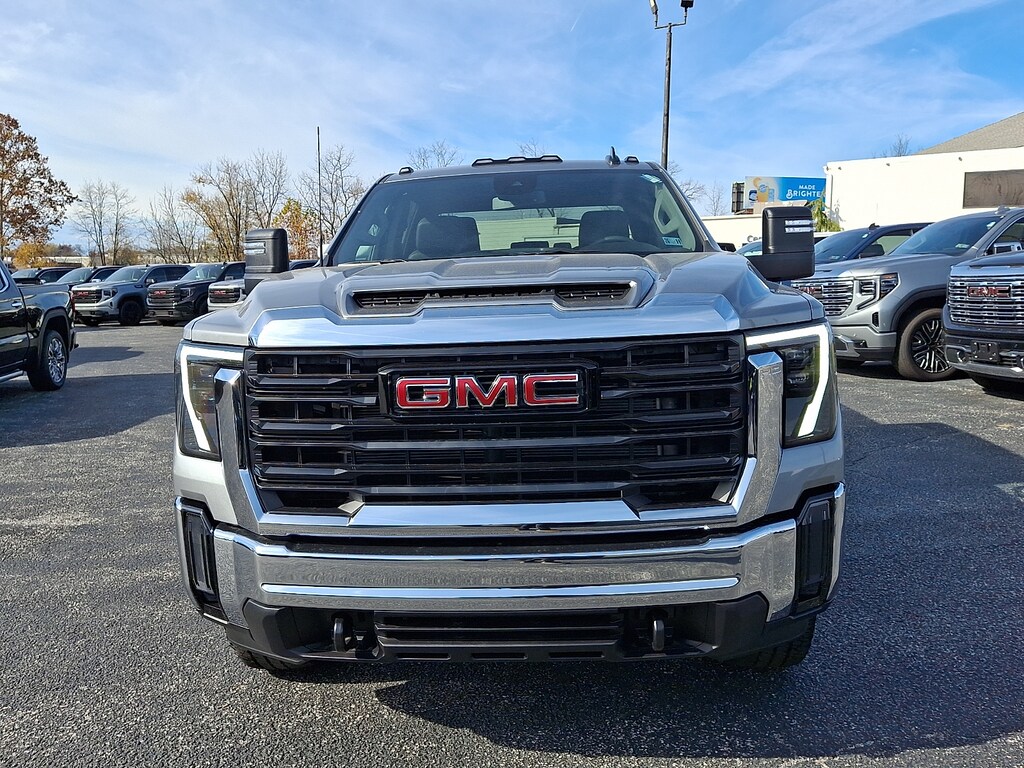 New 2026 GMC Sierra 3500HD Crew Cab, Long Bed, Pro, 4WD Crew Cab