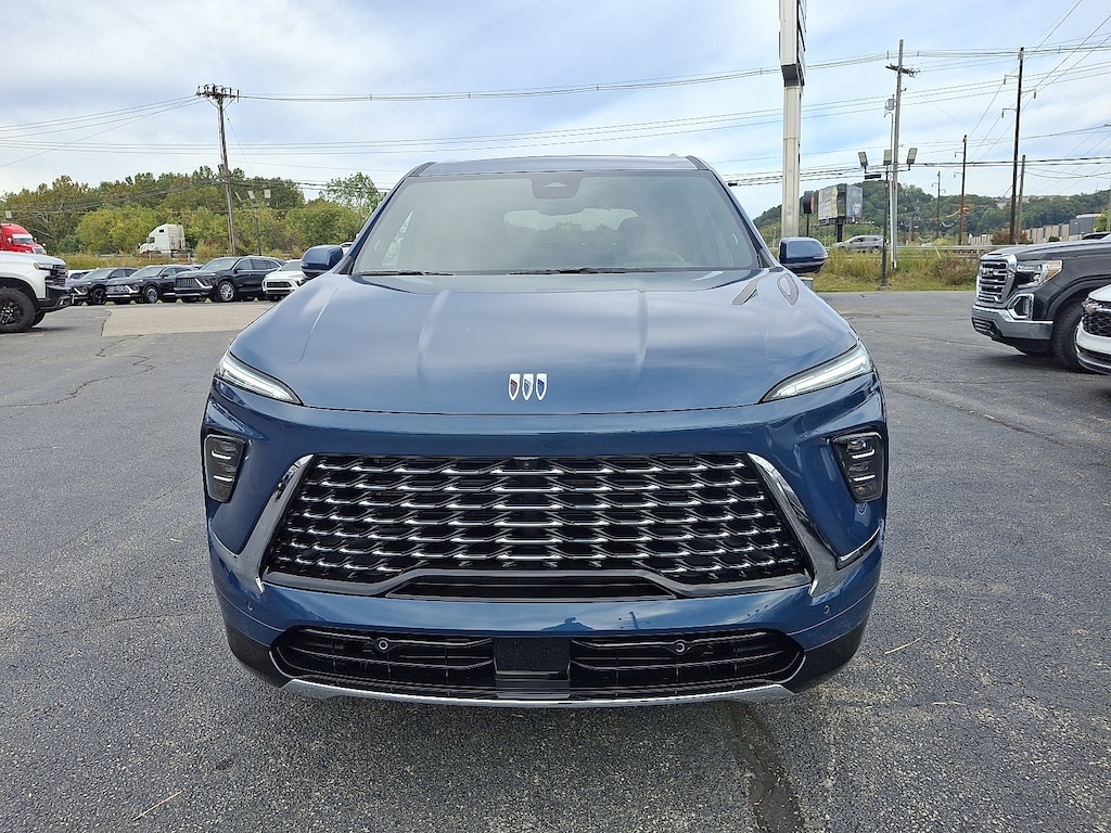 New 2026 Buick Enclave Avenir Sport Utility