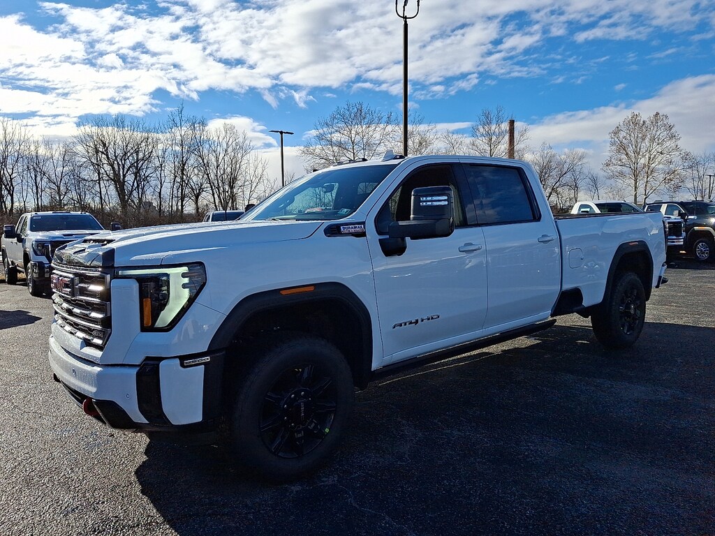 New 2026 GMC Sierra 2500HD Crew Cab, Standard Bed, AT4, 4WD Crew Cab