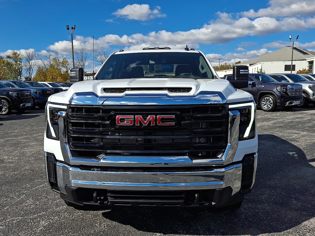 New 2026 GMC Sierra 3500HD Pro Crew Cab