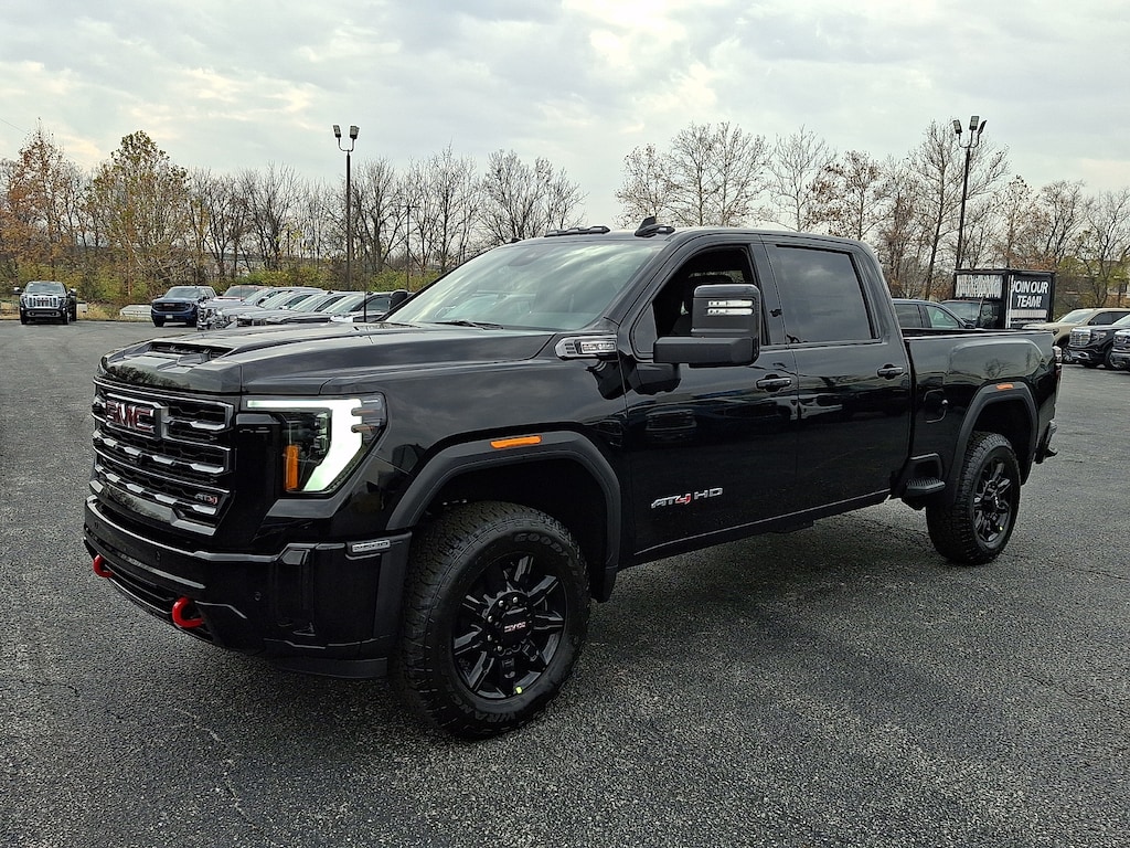 New 2026 GMC Sierra 2500HD Crew Cab, Standard Bed, AT4, 4WD Crew Cab