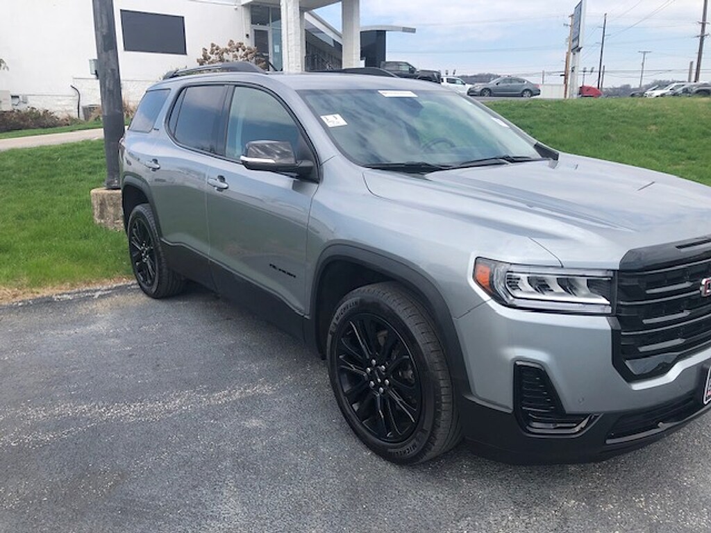Used 2023 GMC Acadia SLE Sport Utility