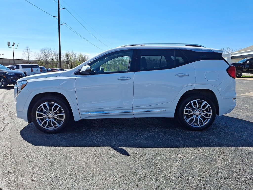 Used 2023 GMC Terrain AWD Denali Sport Utility