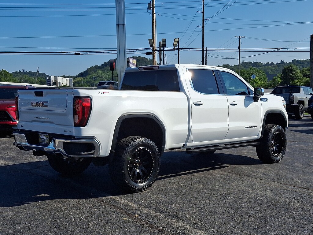 Used 2022 GMC Sierra 1500 Limited SLE Crew Cab