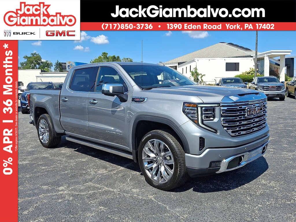 New 2025 GMC Sierra 1500 4WD Crew Cab Short Box Denali Crew Cab
