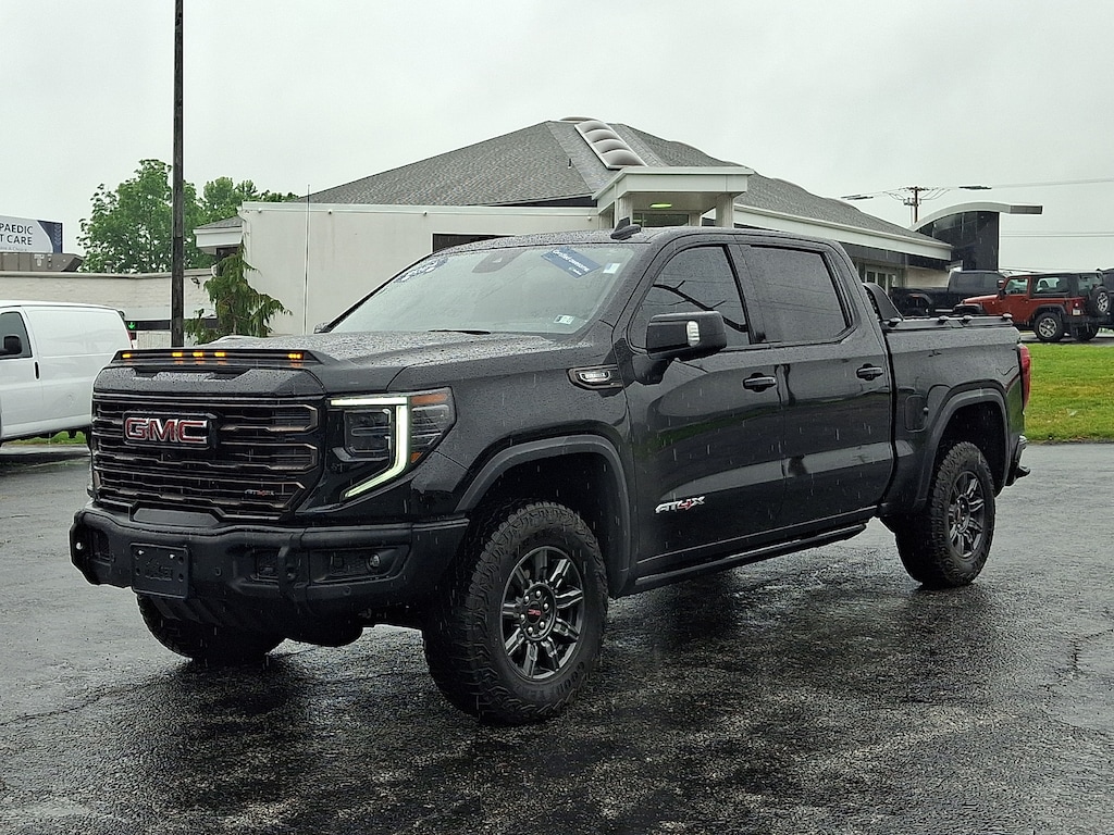 Certified 2024 GMC Sierra 1500 4WD Crew Cab Short Box AT4X Crew Cab