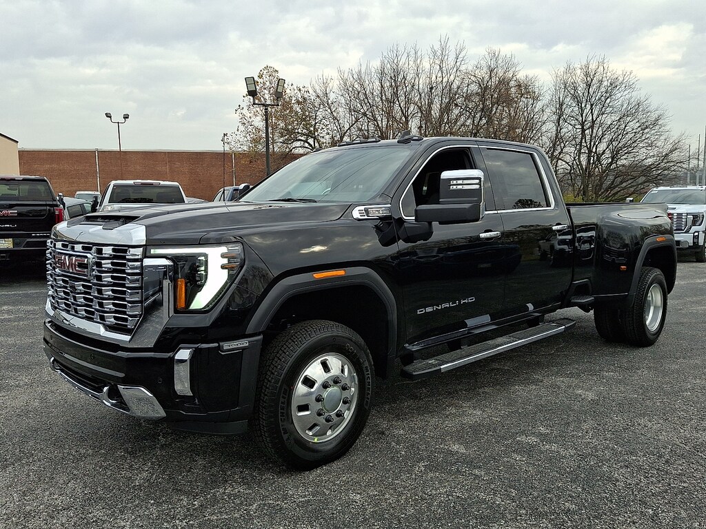 New 2026 GMC Sierra 3500HD Crew Cab, Long Bed, Denali, 4WD Crew Cab