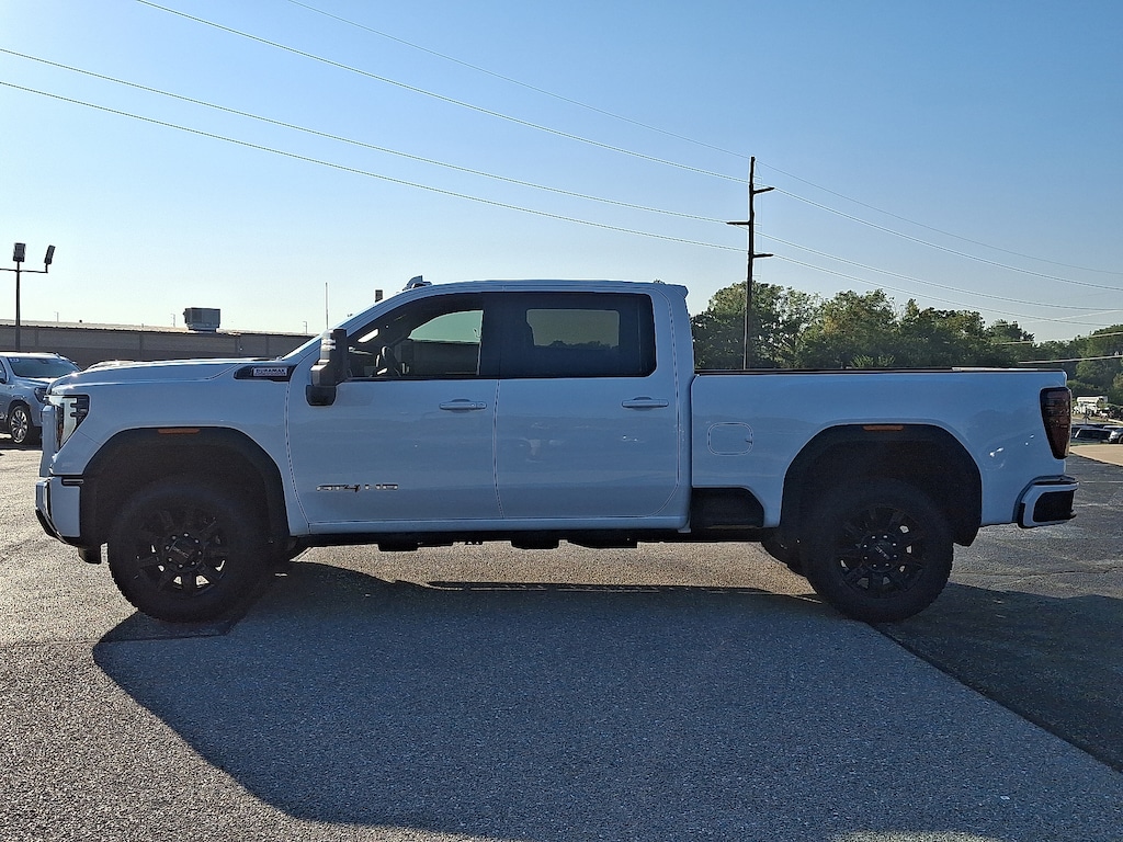 Certified 2024 GMC Sierra 2500HD 4WD Crew Cab Long Bed AT4 Crew Cab