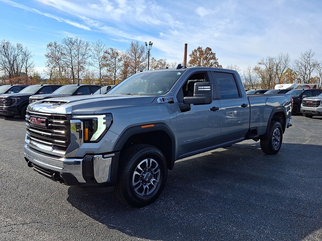New 2026 GMC Sierra 3500HD Crew Cab, Long Bed, Pro, 4WD Crew Cab