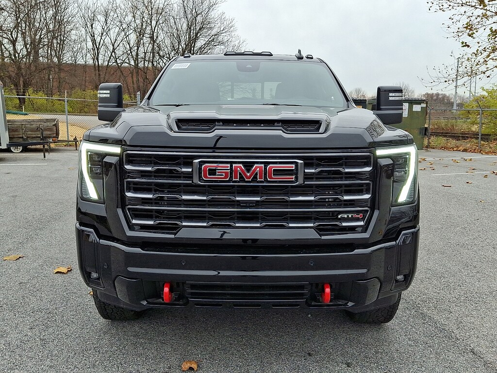 New 2026 GMC Sierra 2500HD Crew Cab, Standard Bed, AT4, 4WD Crew Cab