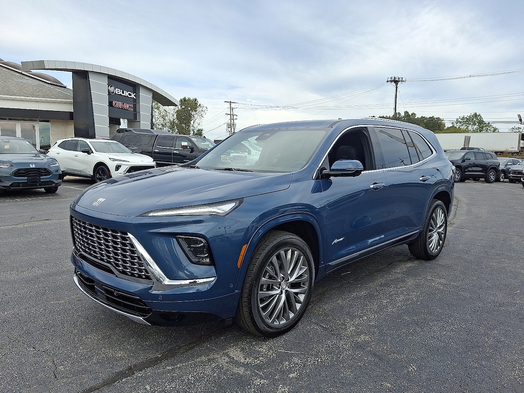 New 2026 Buick Enclave Avenir Sport Utility