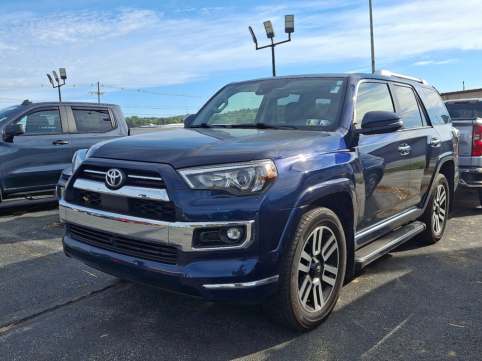 2023 Toyota 4Runner Limited photo 3