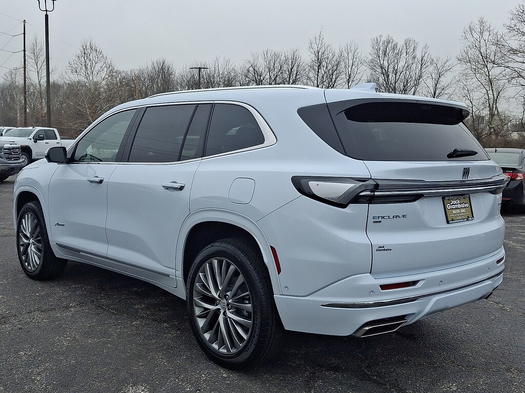 New 2026 Buick Enclave Avenir Sport Utility