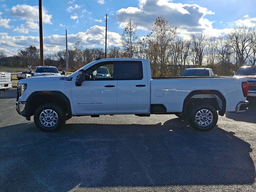 New 2026 GMC Sierra 2500HD Double Cab, Standard Bed, Pro, RWD Double Cab