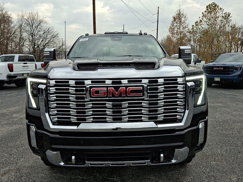 New 2026 GMC Sierra 3500HD Crew Cab, Long Bed, Denali, 4WD Crew Cab