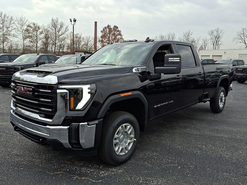 New 2026 GMC Sierra 2500HD Crew Cab, Standard Bed, Pro, 4WD Crew Cab
