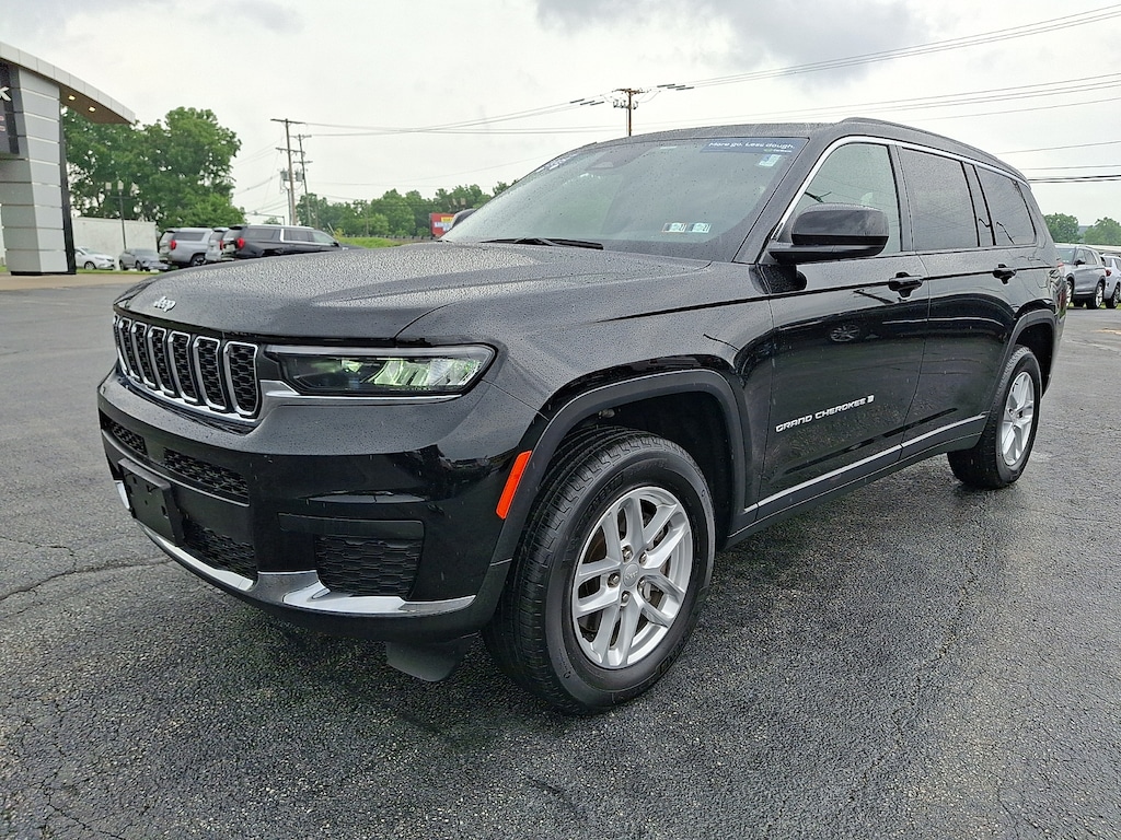 Certified 2025 Jeep Grand Cherokee L Laredo 4x4 Sport Utility