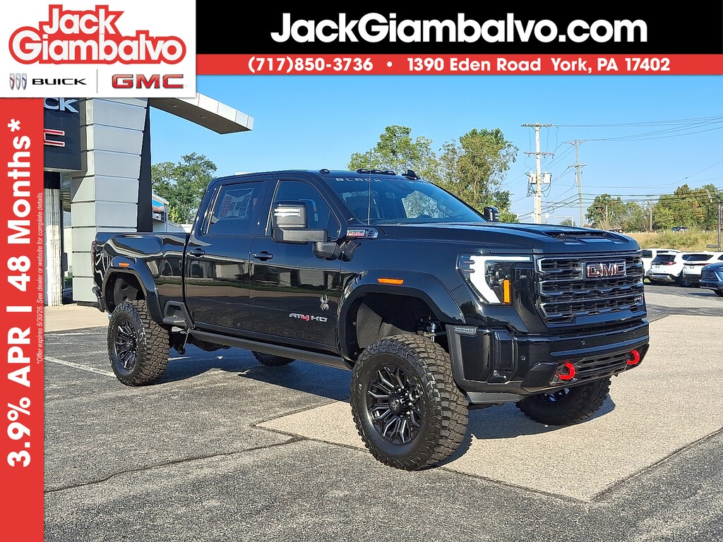 New 2025 GMC Sierra 2500HD 4WD Crew Cab Standard Bed AT4 Crew Cab