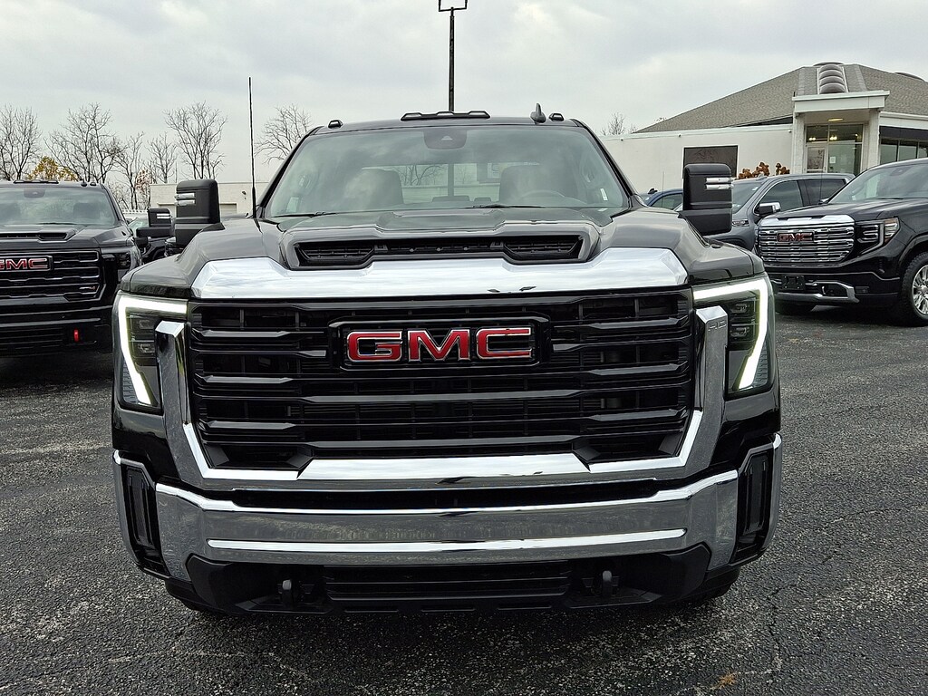 New 2026 GMC Sierra 2500HD Crew Cab, Standard Bed, Pro, 4WD Crew Cab