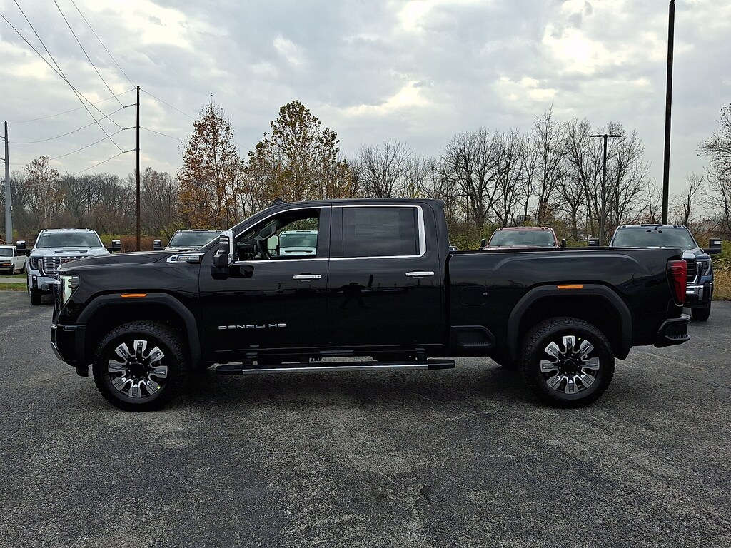 New 2026 GMC Sierra 2500HD Crew Cab, Standard Bed, Denali, 4WD Crew Cab