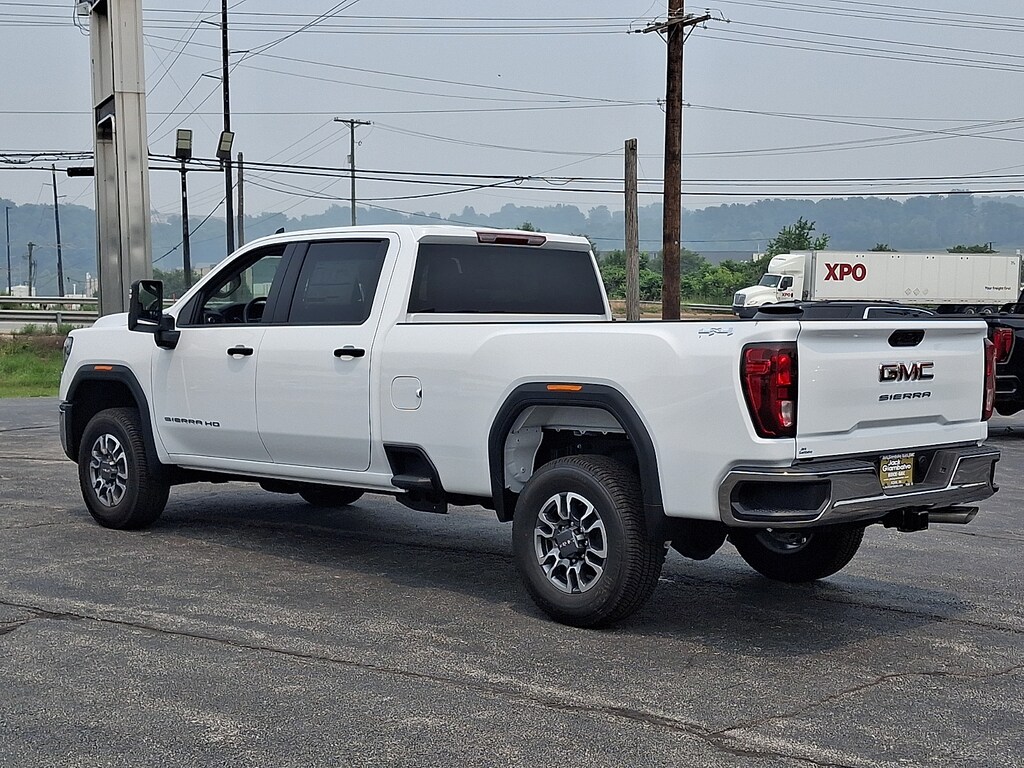 New 2026 GMC Sierra 3500 HD Crew Cab, Long Bed, Pro Dual Rear Wheel, 4WD Crew Cab