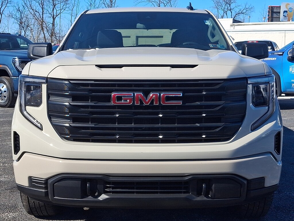 New 2026 GMC Sierra 1500 Crew Cab, Standard Bed, Pro, 4WD Crew Cab