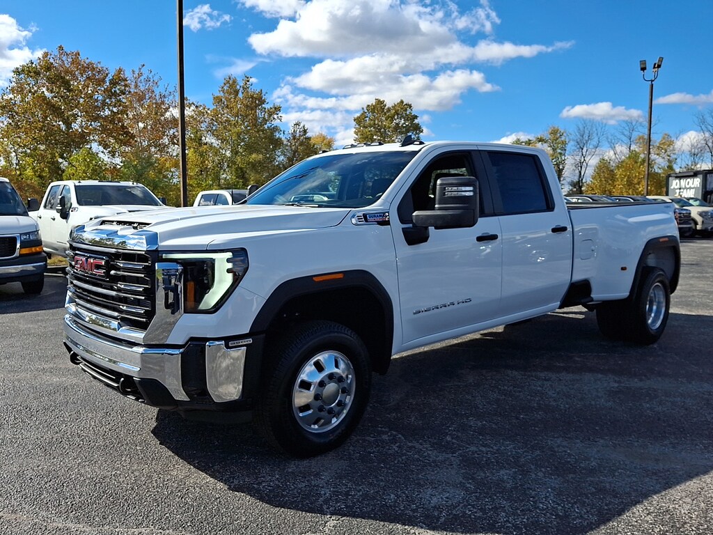 New 2026 GMC Sierra 3500HD Pro Crew Cab