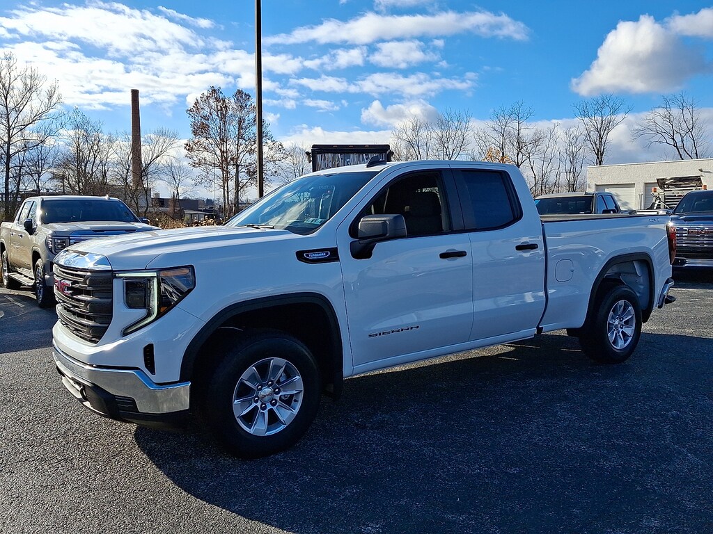 New 2026 GMC Sierra 1500 Double Cab, Standard Bed, Pro, 4WD Double Cab