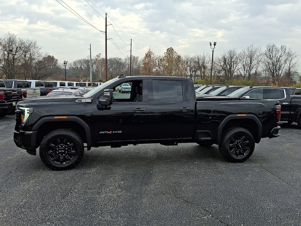 New 2026 GMC Sierra 2500HD Crew Cab, Standard Bed, AT4, 4WD Crew Cab