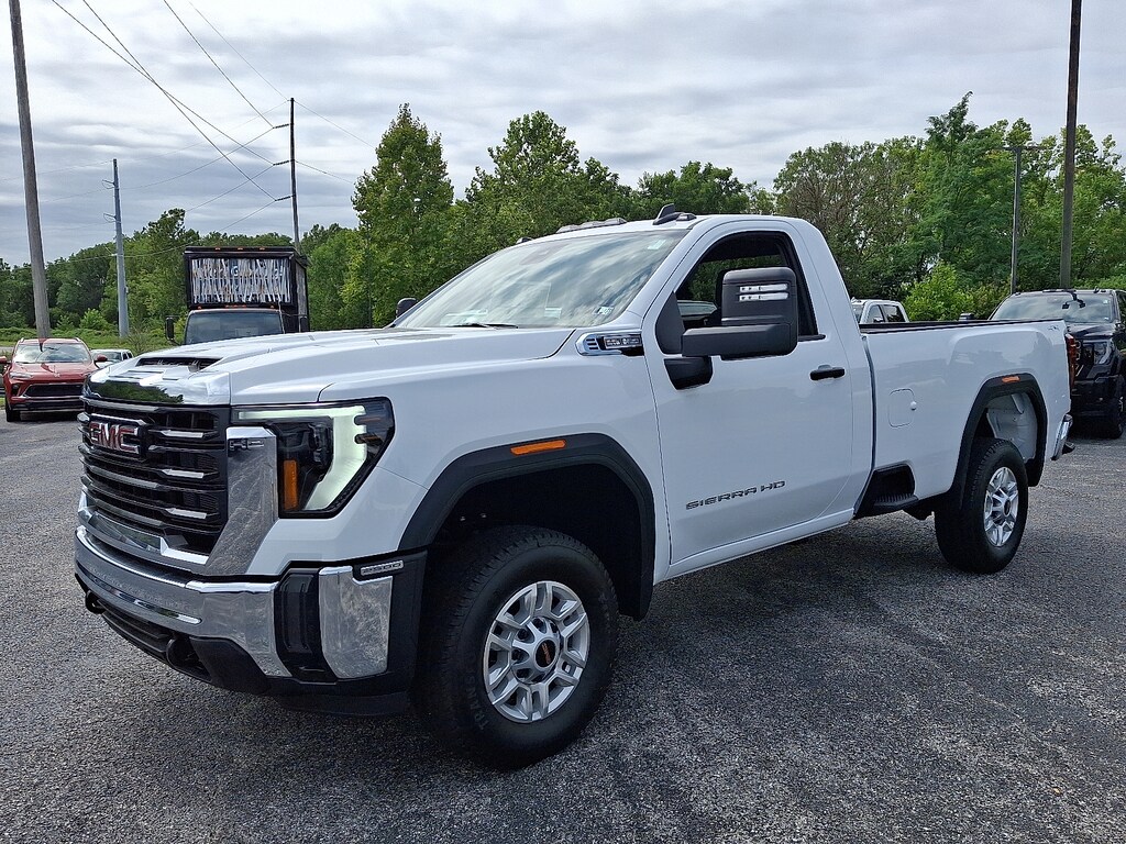 New 2025 GMC Sierra 2500HD 4WD Regular Cab Long Bed Pro Standard Cab