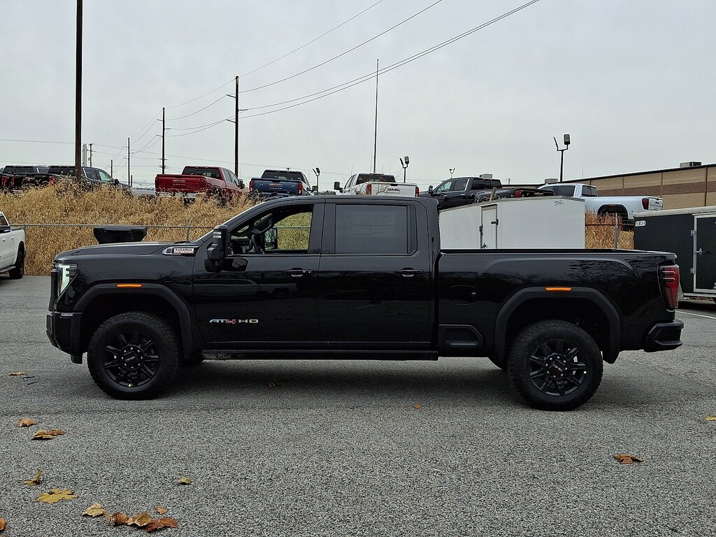 New 2026 GMC Sierra 2500HD Crew Cab, Standard Bed, AT4, 4WD Crew Cab