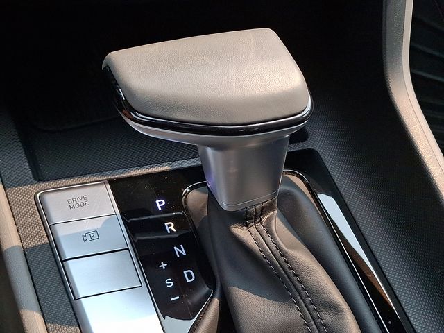 2025 Hyundai Elantra SEL - Photo 21