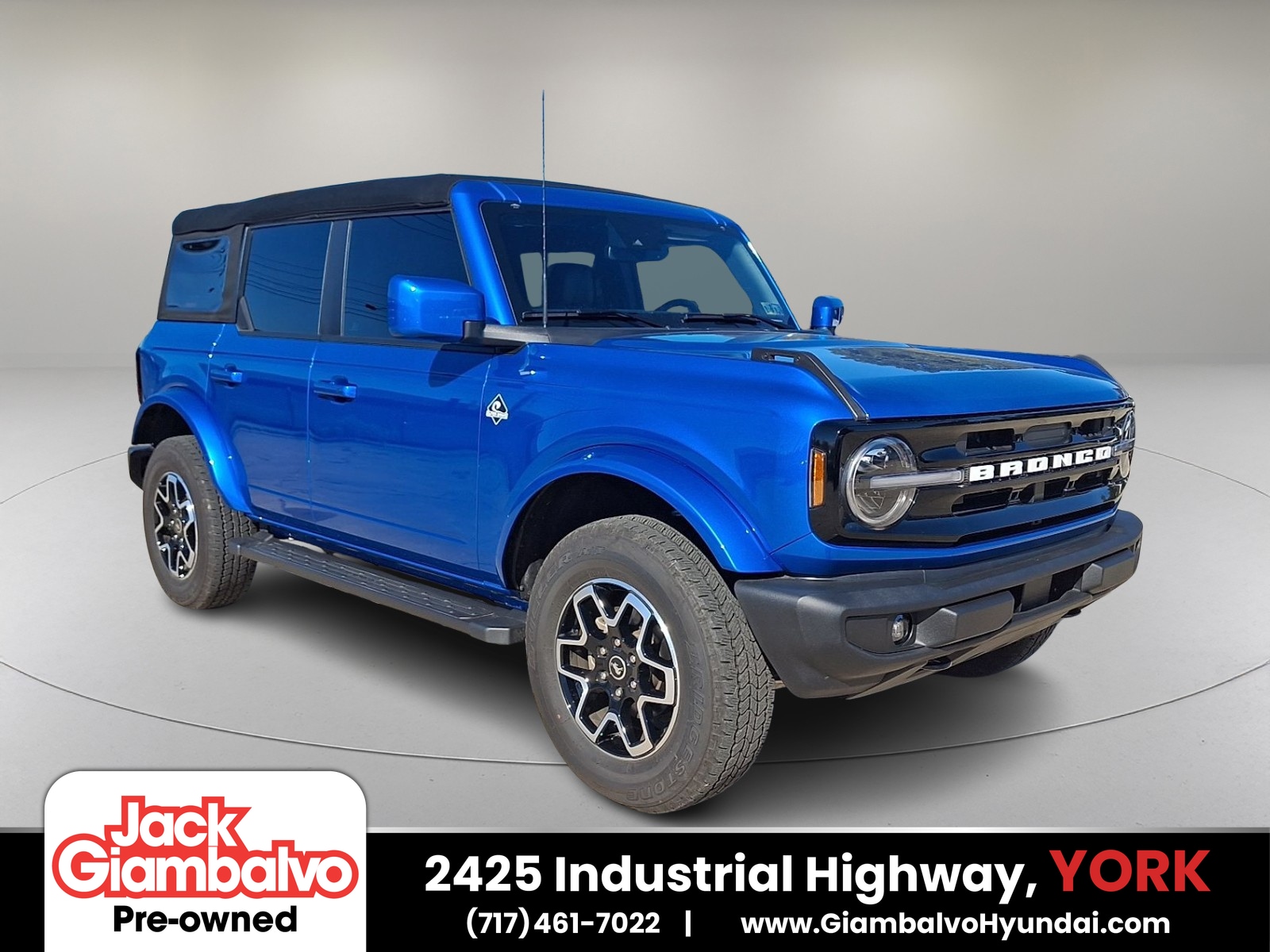 2024 Ford Bronco 4-Door Outer Banks's photo