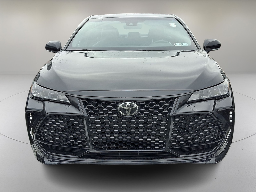 Used 2020 Toyota Avalon XSE Sedan