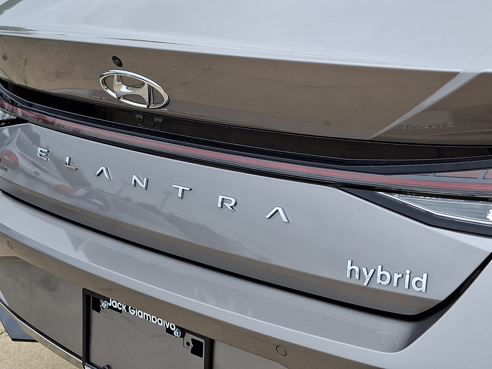 2021 Hyundai Elantra Limited - Photo 32