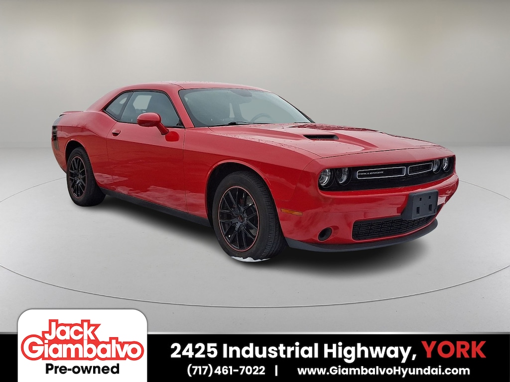 Used 2016 Dodge Challenger SXT Coupe