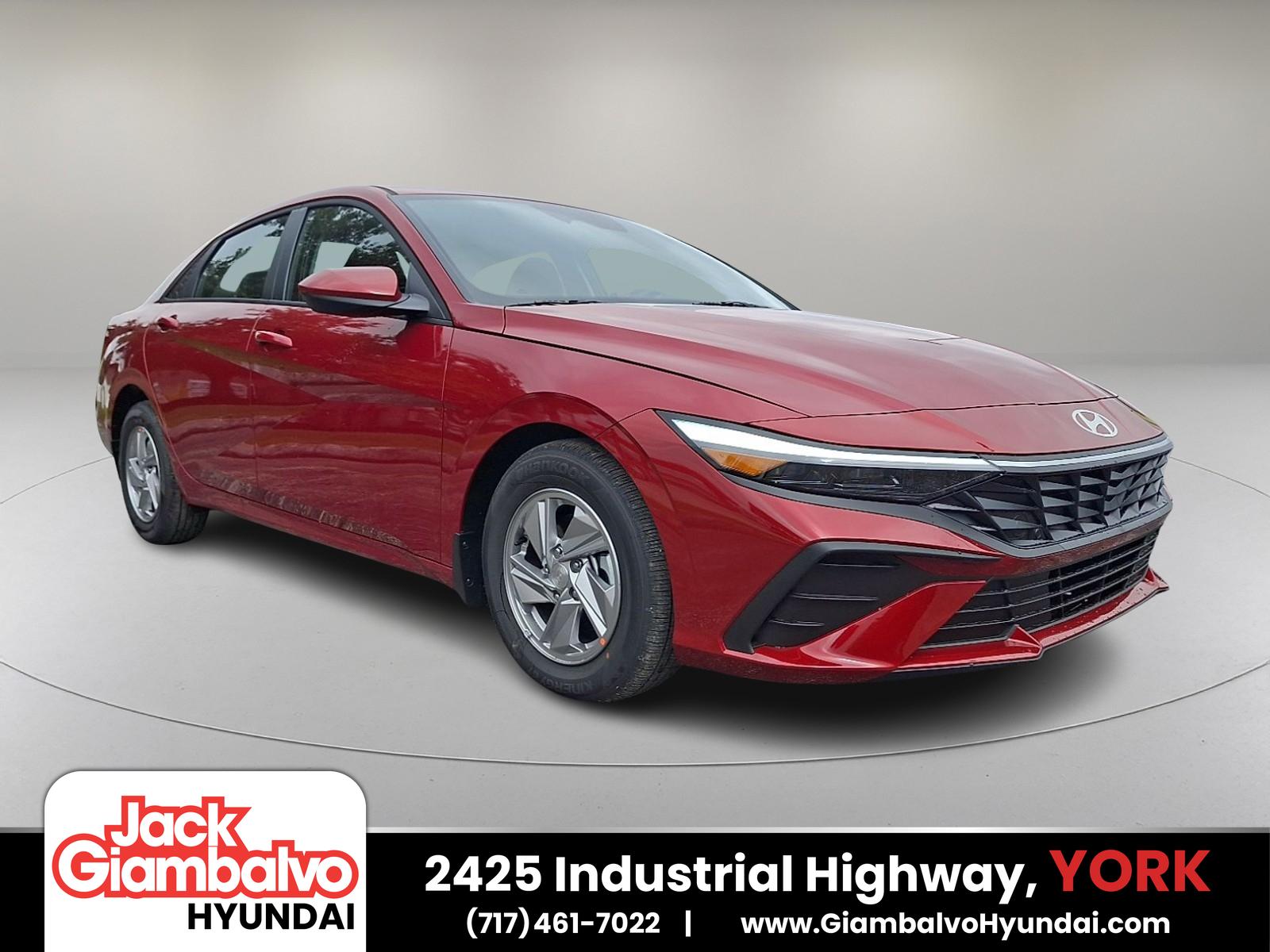 2025 Hyundai Elantra SE's photo