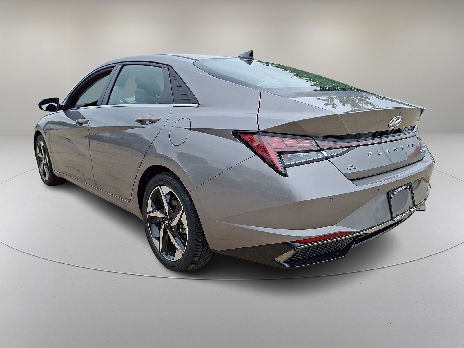 2021 Hyundai Elantra Limited - Photo 8