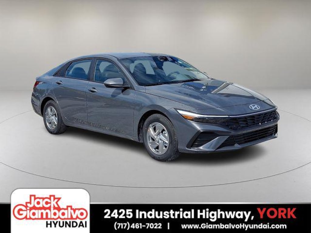 New 2026 Hyundai Elantra SE Sedan