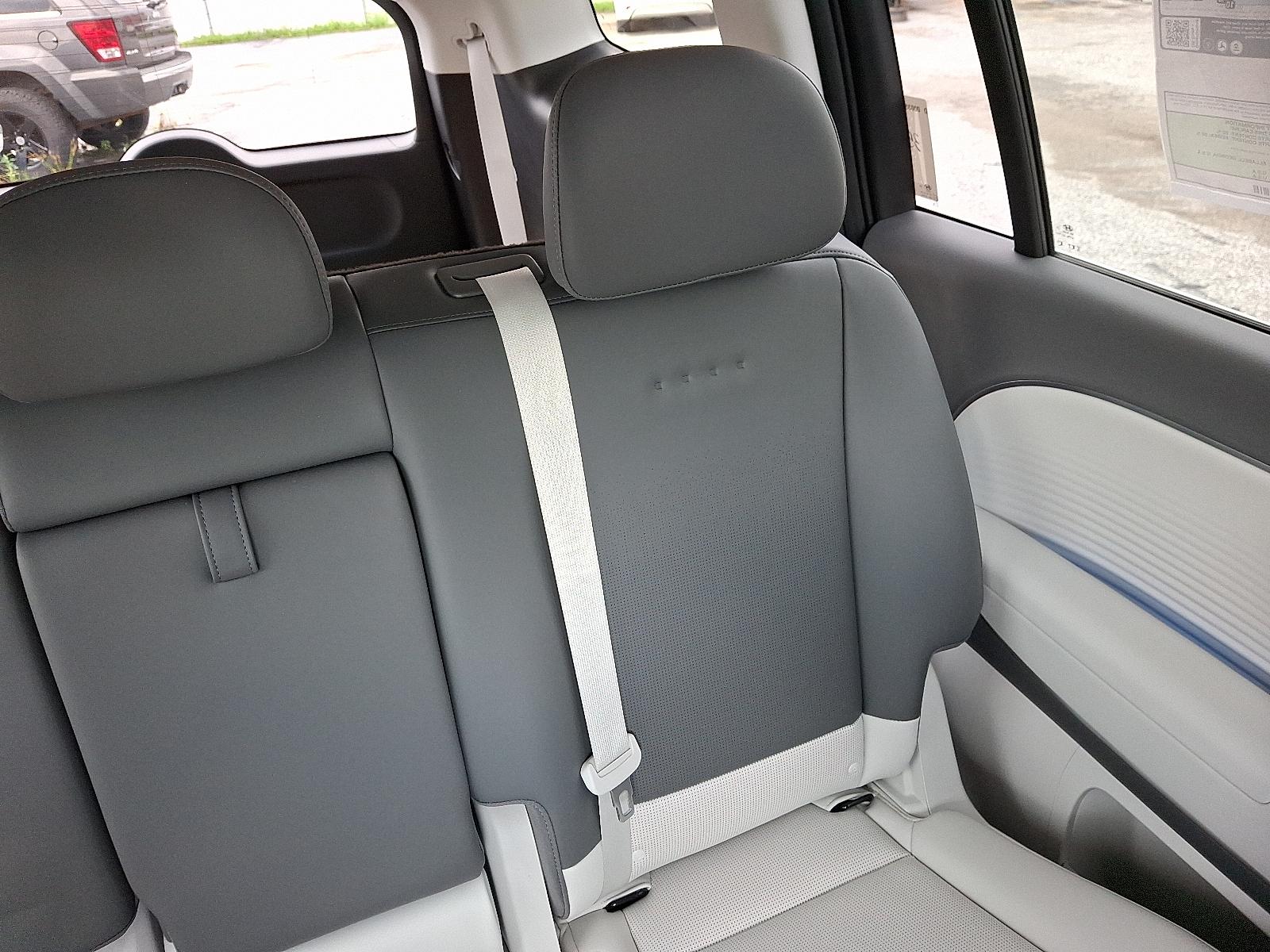 2026 Hyundai IONIQ 9 SEL - Photo 15