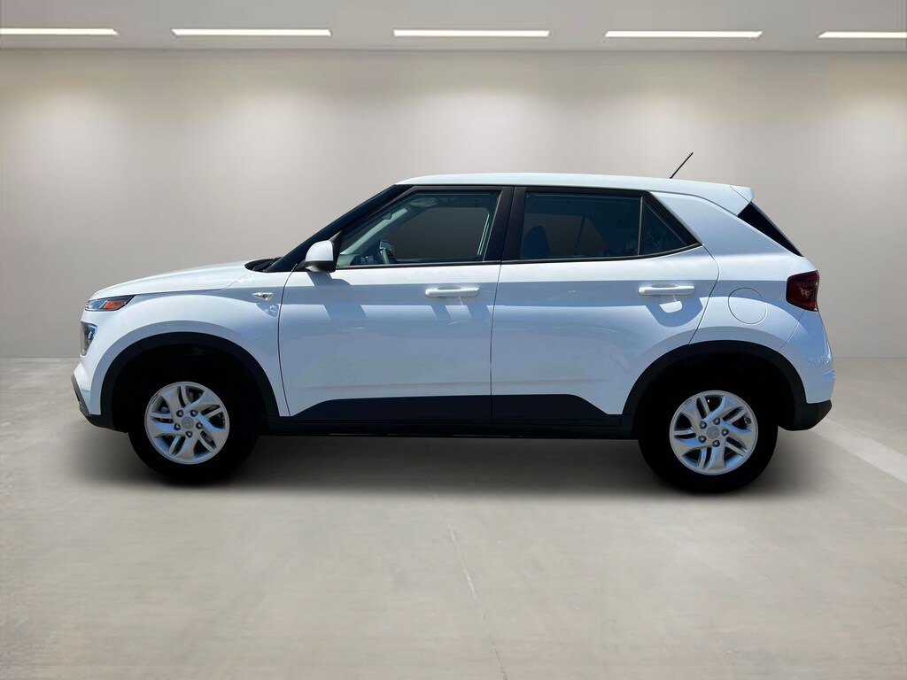 New 2025 Hyundai Venue SE SUV