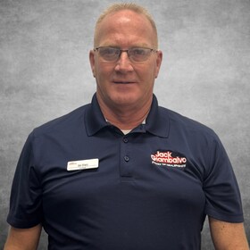 Staff member Joe Starz from ID_c2286e141b9e