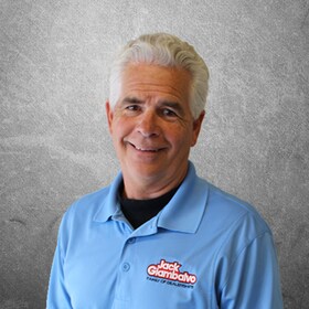 Staff member Ed Ditzel from ID_84413b20533a