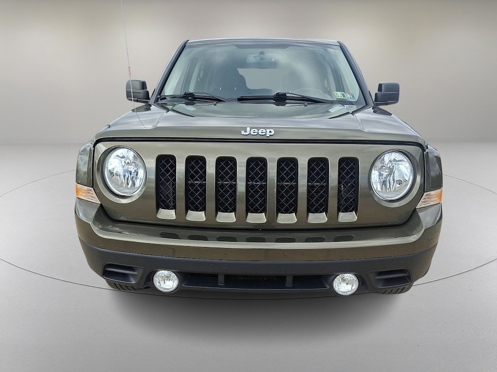 Used 2016 Jeep Patriot Latitude SUV