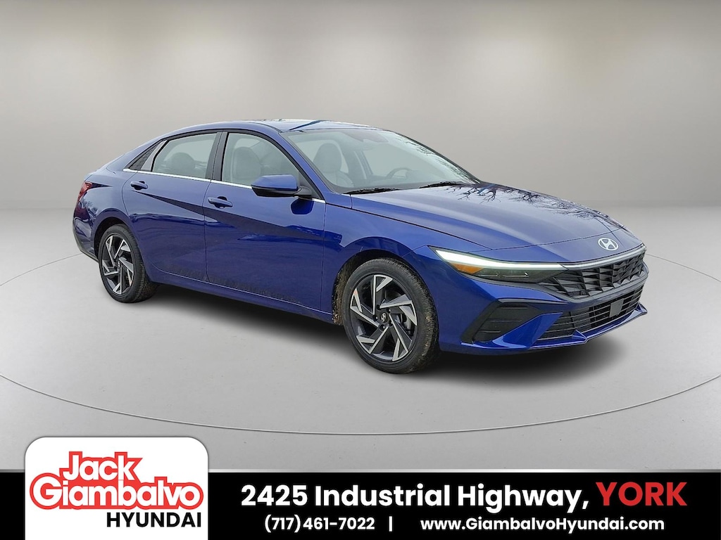 New 2026 Hyundai Elantra Limited Sedan